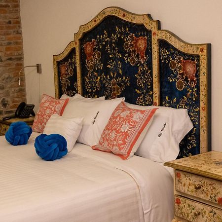 Villa Toscana Valquirico Lofts & Suites Hotel Boutique Santeagueda エクステリア 写真