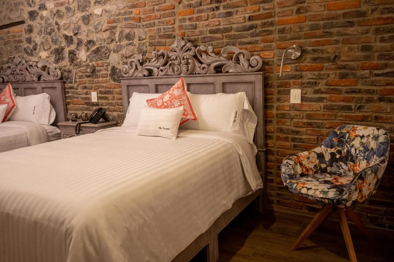 Villa Toscana Valquirico Lofts & Suites Hotel Boutique Santeagueda エクステリア 写真