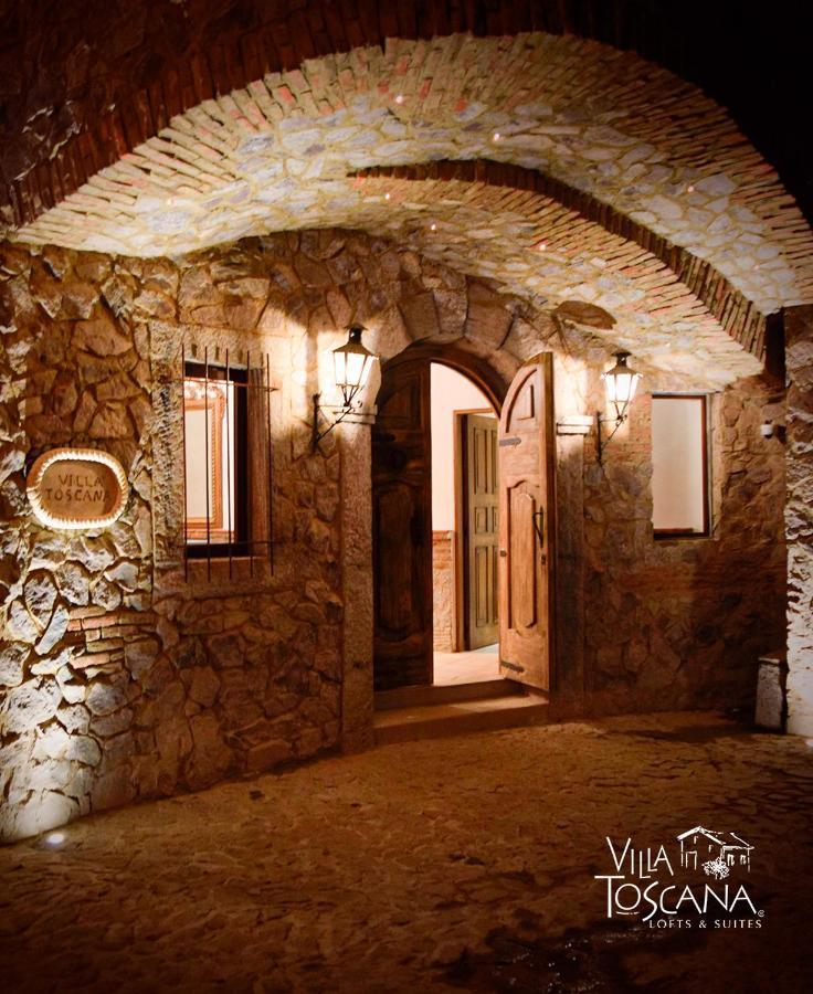 Villa Toscana Valquirico Lofts & Suites Hotel Boutique Santeagueda エクステリア 写真