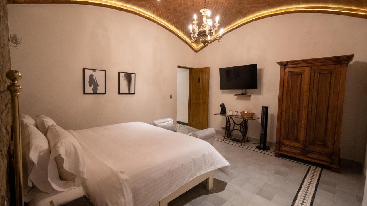 Villa Toscana Valquirico Lofts & Suites Hotel Boutique Santeagueda エクステリア 写真