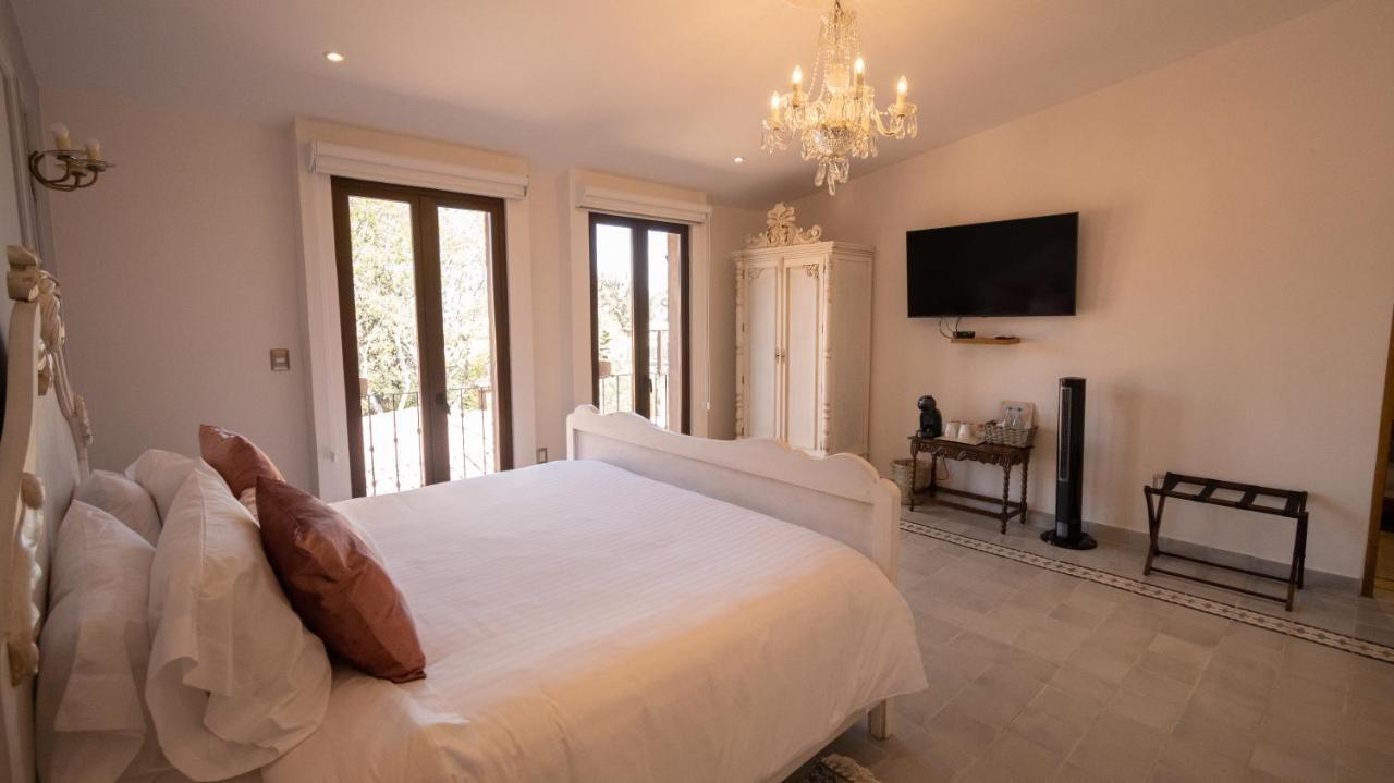 Villa Toscana Valquirico Lofts & Suites Hotel Boutique Santeagueda エクステリア 写真