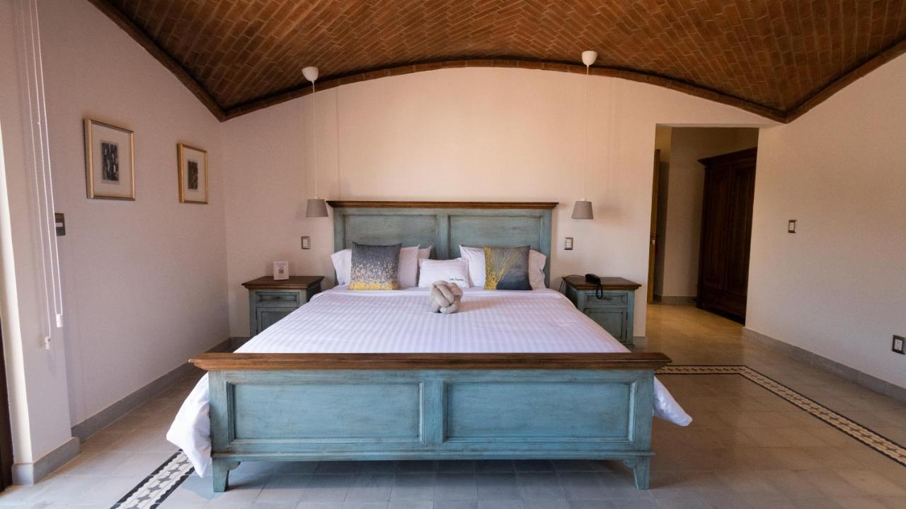 Villa Toscana Valquirico Lofts & Suites Hotel Boutique Santeagueda エクステリア 写真